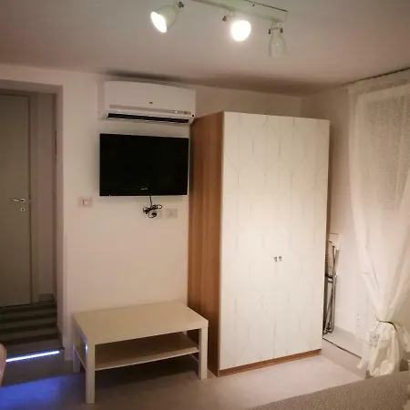 Simply House In 2 Апартаменты Бари
